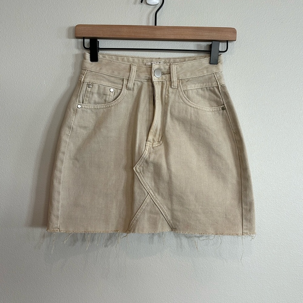 DISSH High Wasted Mini Skirt